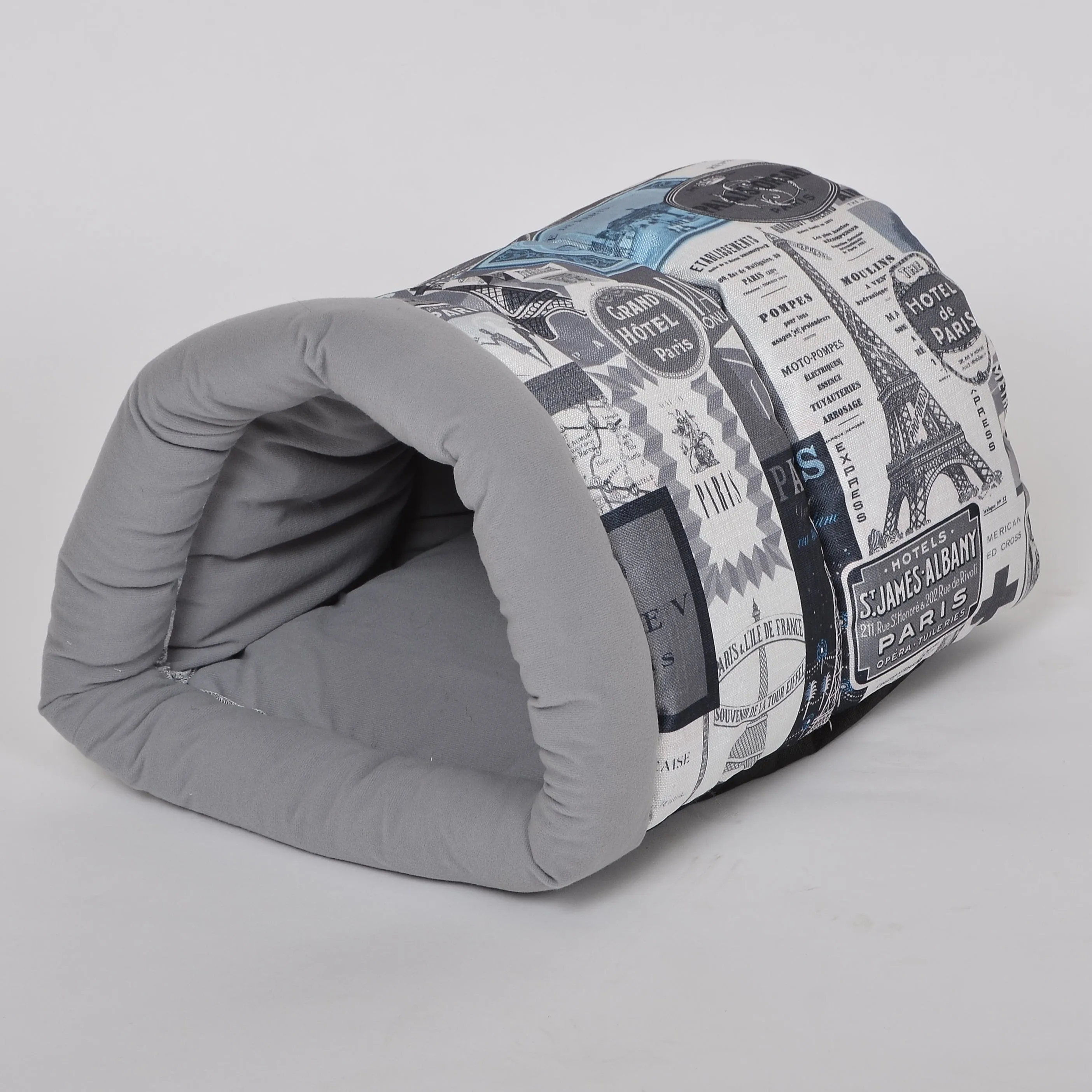 PetPals So Snuggly Cave Cat Bed
